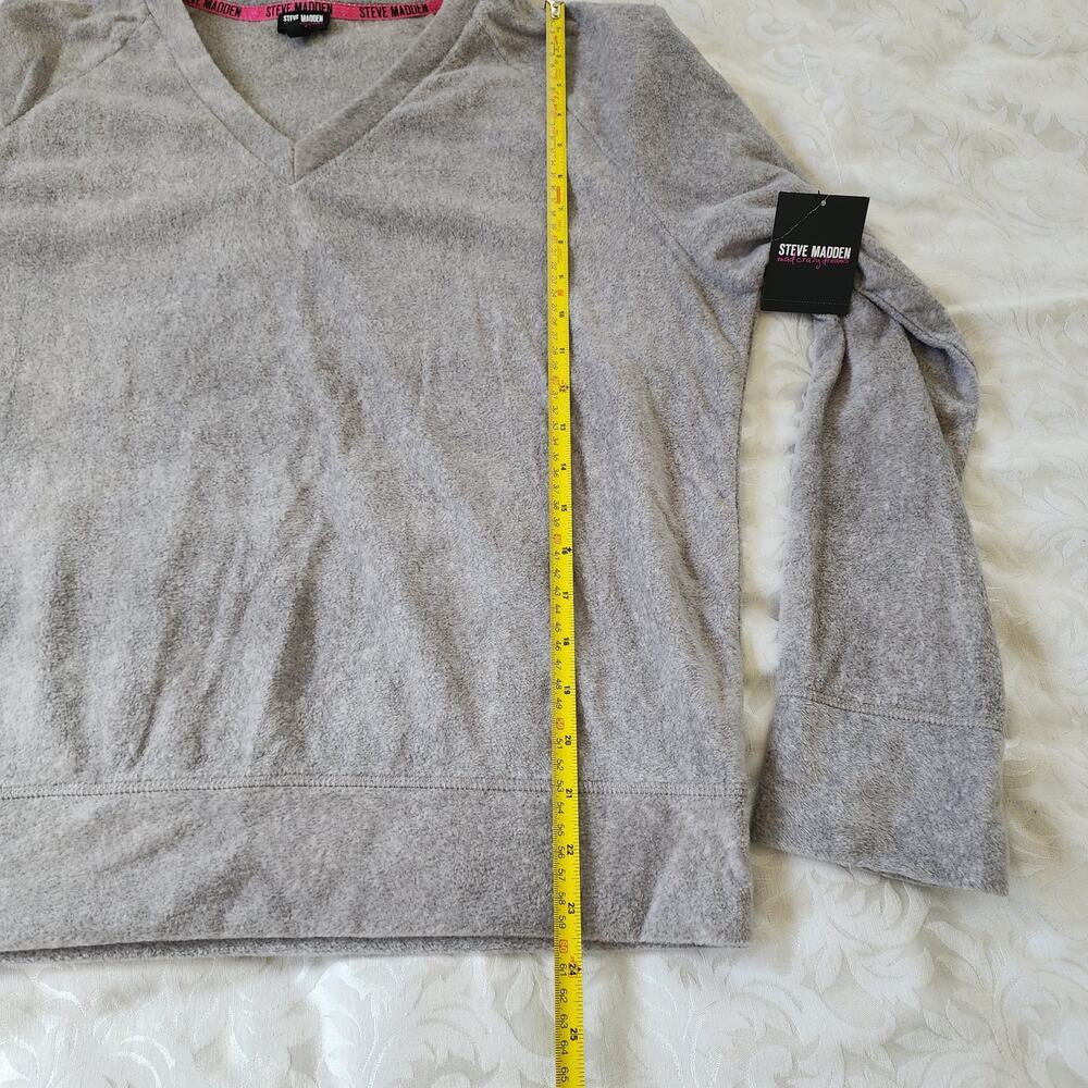 Steve Madden 2-Piece Microfleece Plaid Pajama Set - Picture 8 of 11